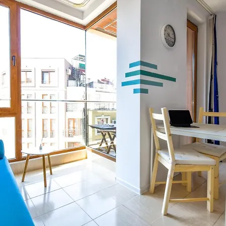 Modern - Meters Away From The Διαμέρισμα Πομόριε